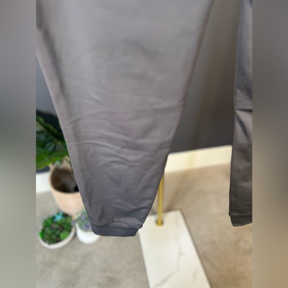 32 degrees Heat - Picture 4 of 10